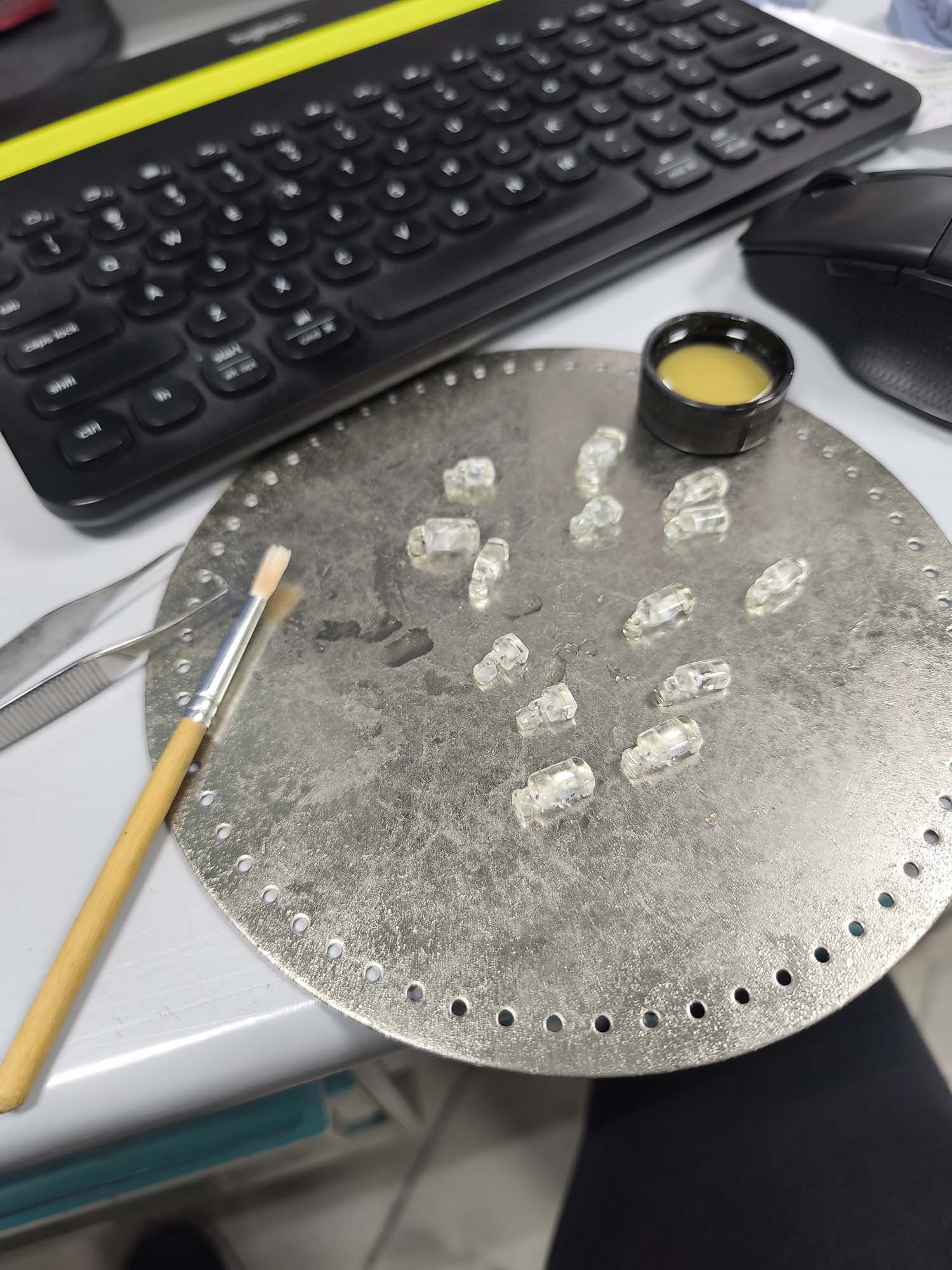 InBracket Customized Lingual Bracket System - FN Orthodontics